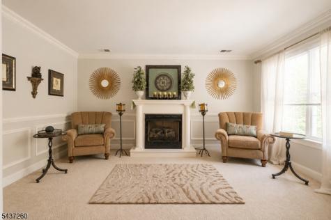 17 Cromwell Drive Chester NJ 07930