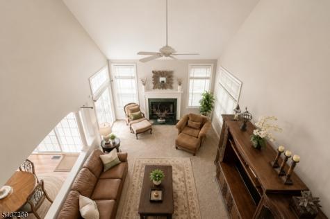 17 Cromwell Drive Chester NJ 07930