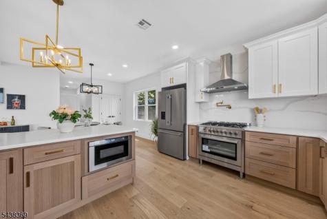 125 Cedarhurst Avenue Woodland Park NJ 07424