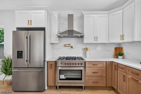 125 Cedarhurst Avenue Woodland Park NJ 07424
