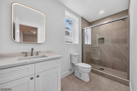 125 Cedarhurst Avenue Woodland Park NJ 07424