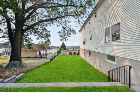125 Cedarhurst Avenue Woodland Park NJ 07424