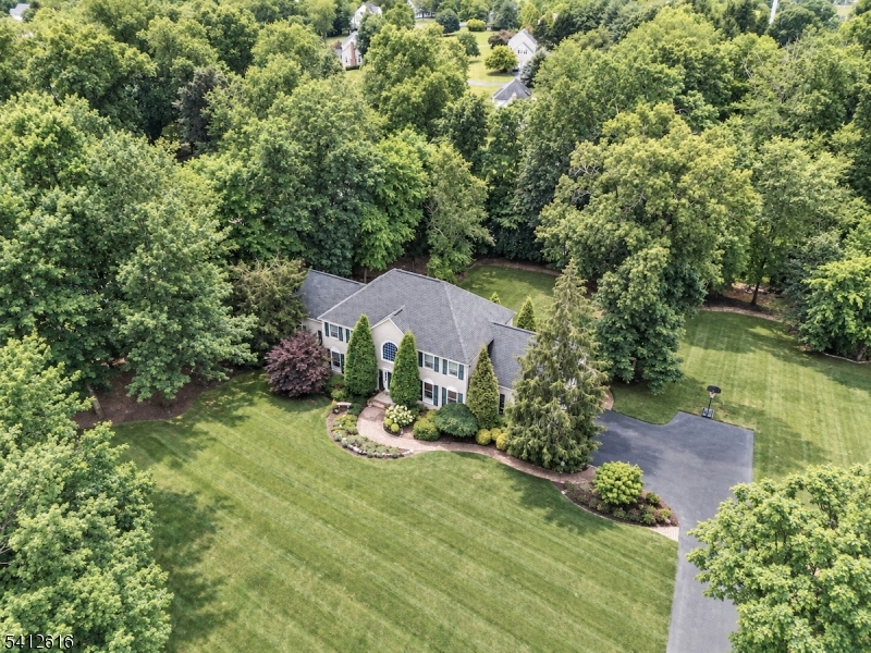 1 Maxwell Court Raritan NJ 08822