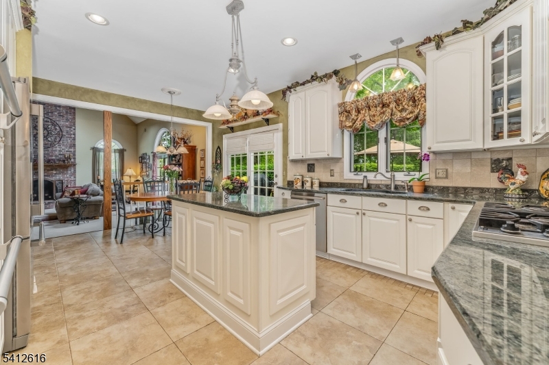 1 Maxwell Court Raritan NJ 08822