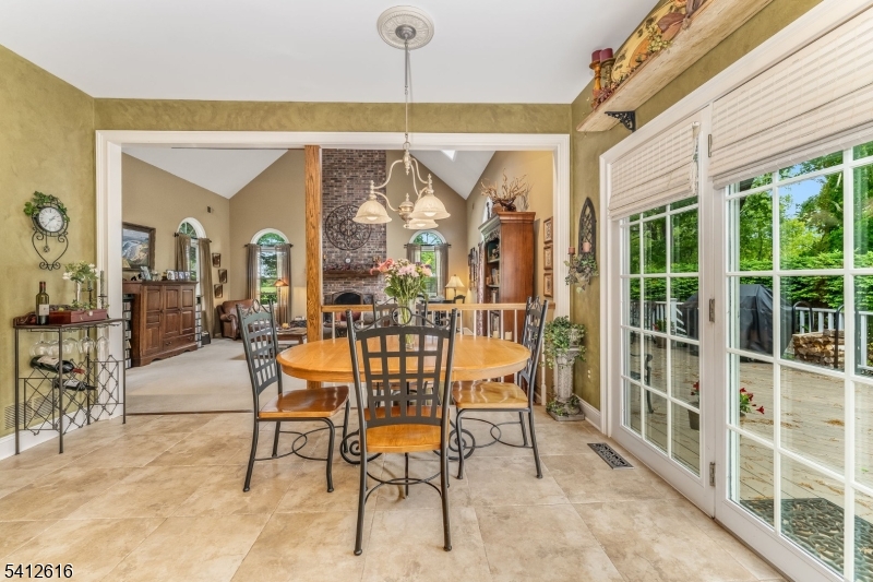 1 Maxwell Court Raritan NJ 08822