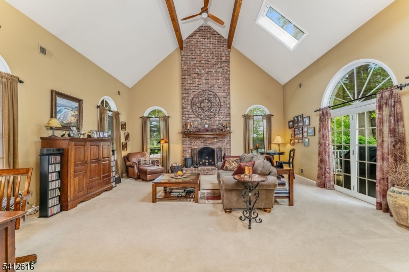 1 Maxwell Court Raritan NJ 08822