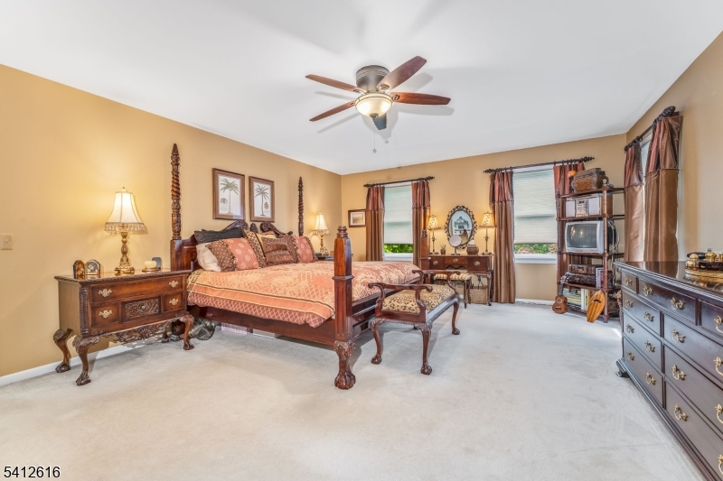 1 Maxwell Court Raritan NJ 08822