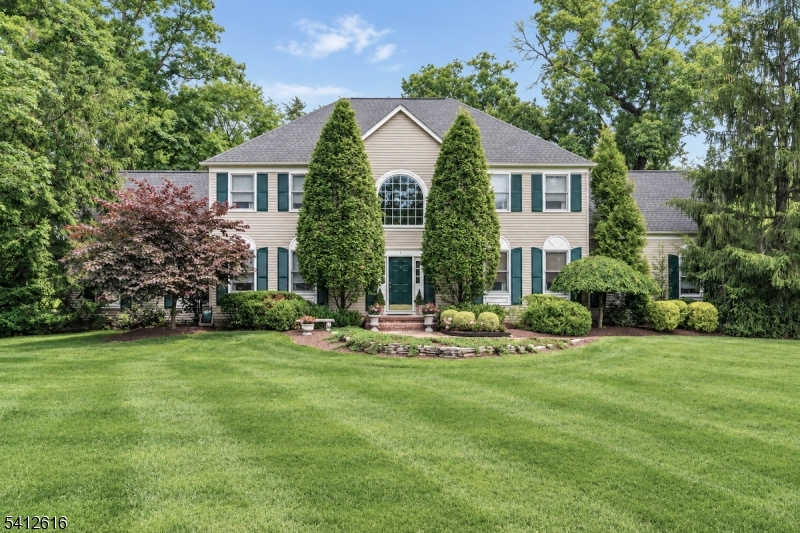 1 Maxwell Court Raritan NJ 08822