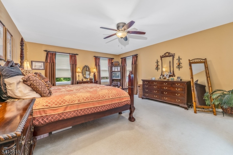 1 Maxwell Court Raritan NJ 08822