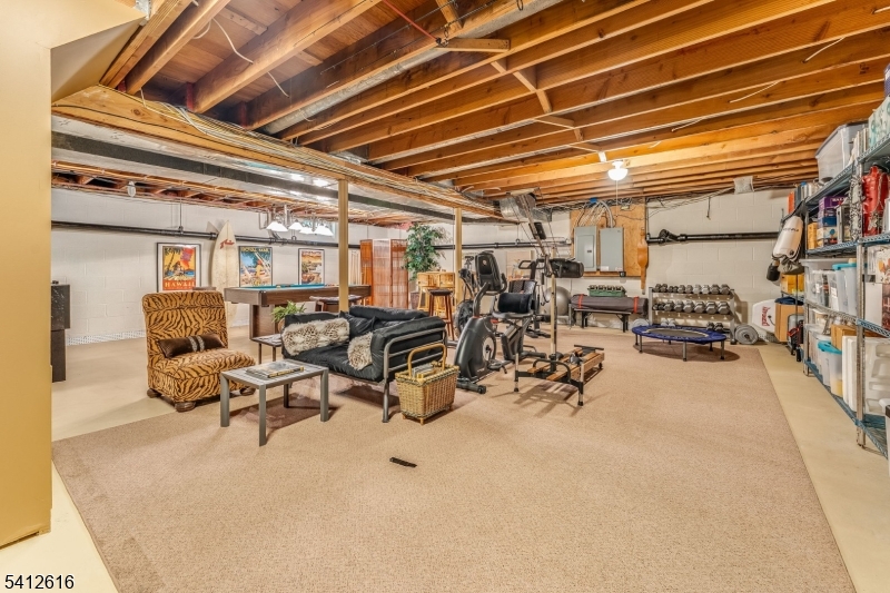 1 Maxwell Court Raritan NJ 08822