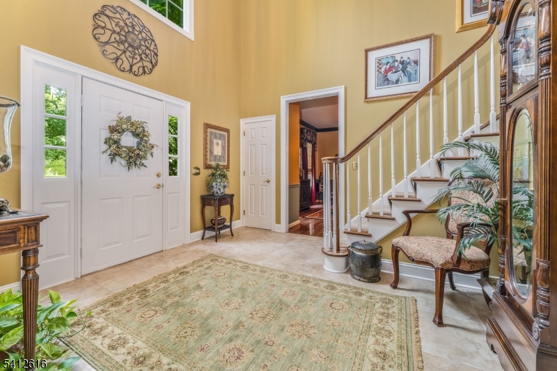 1 Maxwell Court Raritan NJ 08822