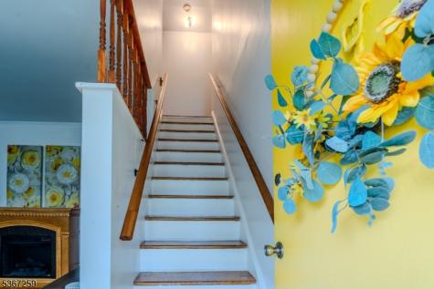 13 Independence Drive Roselle NJ 07203
