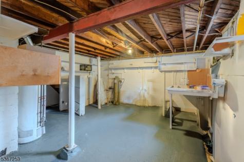 13 Independence Drive Roselle NJ 07203