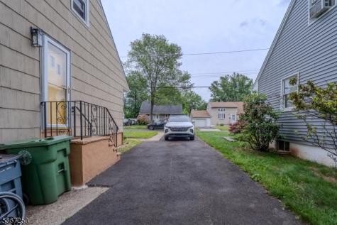 13 Independence Drive Roselle NJ 07203