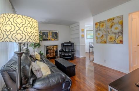 13 Independence Drive Roselle NJ 07203