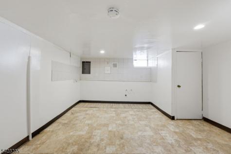 35 Bedford Street East Orange NJ 07018