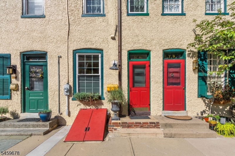 81 S Main Street Lambertville NJ 08530
