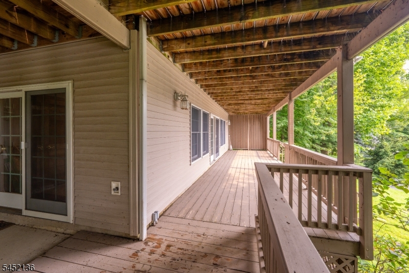 25 Decker Pond Trail Vernon NJ 07461