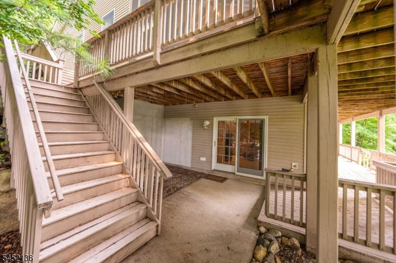 25 Decker Pond Trail Vernon NJ 07461