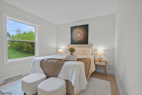 93 River View Way Montague NJ 07827