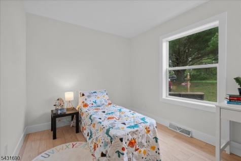 93 River View Way Montague NJ 07827