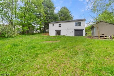 93 River View Way Montague NJ 07827