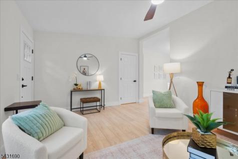 93 River View Way Montague NJ 07827