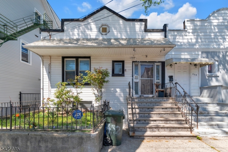 452 N 11th Street Newark NJ 07107