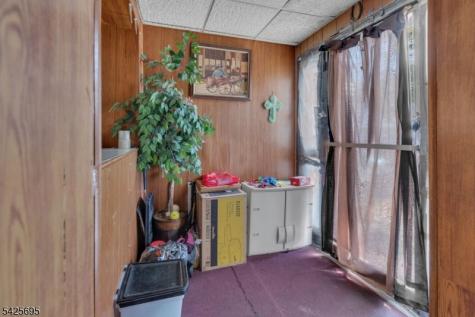 452 N 11th Street Newark NJ 07107