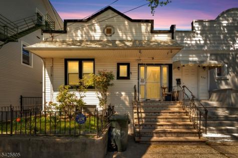 452 N 11th Street Newark NJ 07107