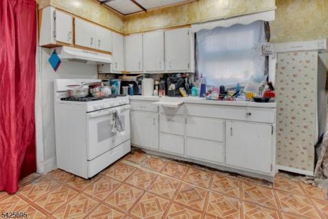 452 N 11th Street Newark NJ 07107