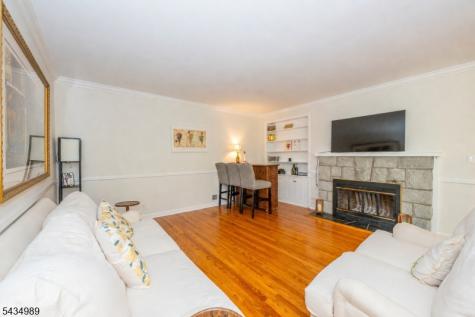 43 Brush Hill Road Kinnelon NJ 07405