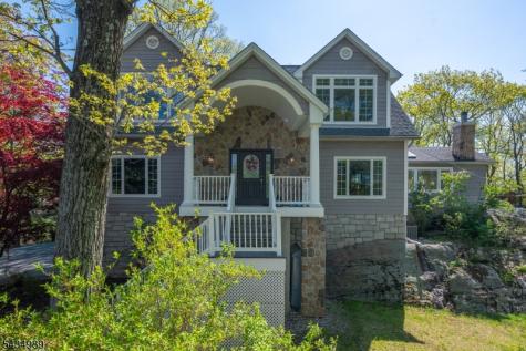 43 Brush Hill Road Kinnelon NJ 07405