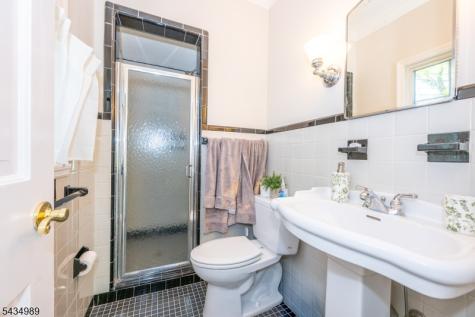 43 Brush Hill Road Kinnelon NJ 07405