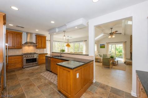 43 Brush Hill Road Kinnelon NJ 07405