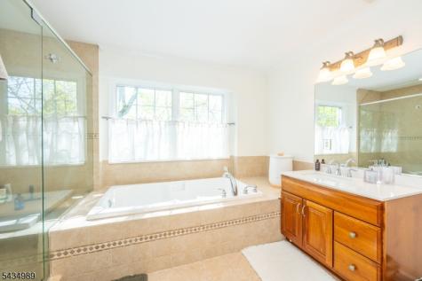 43 Brush Hill Road Kinnelon NJ 07405