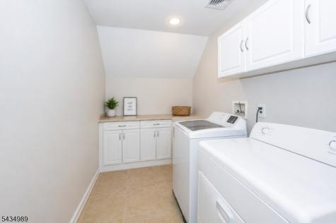 43 Brush Hill Road Kinnelon NJ 07405