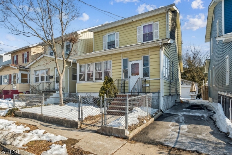 7 Wolf Place Irvington NJ 07111