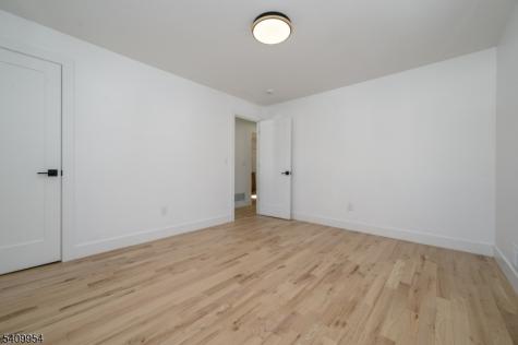 341 Forest Drive Union NJ 07083