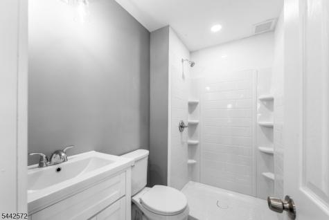20 Corwin Street Roxbury NJ 07847