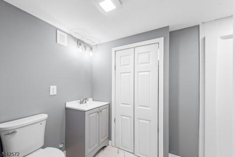 20 Corwin Street Roxbury NJ 07847