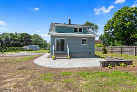 20 Corwin Street Roxbury NJ 07847