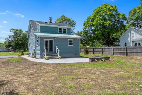 20 Corwin Street Roxbury NJ 07847