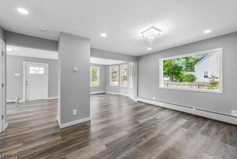 20 Corwin Street Roxbury NJ 07847