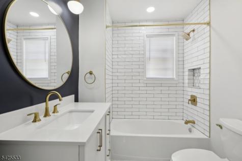 8 Oak Street Netcong NJ 07857