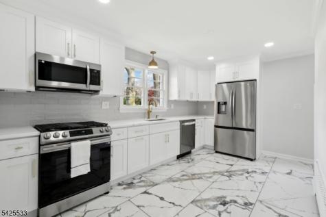 8 Oak Street Netcong NJ 07857