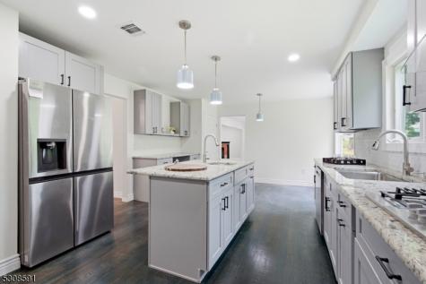 20 Cleacene Avenue Mount Olive NJ 07828