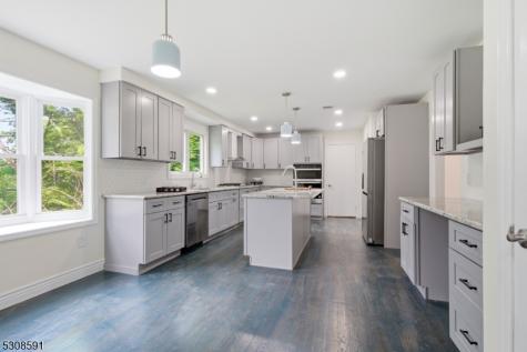 20 Cleacene Avenue Mount Olive NJ 07828