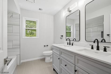 20 Cleacene Avenue Mount Olive NJ 07828