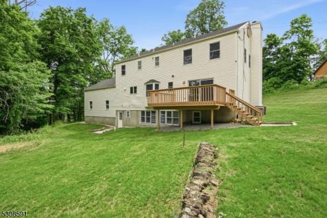 20 Cleacene Avenue Mount Olive NJ 07828